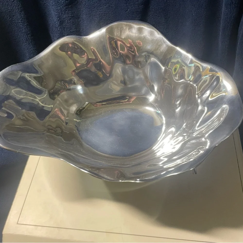 Pottery Barn Silver Pasha Metal Bowl